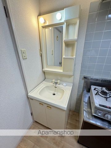 ロイヤルシオンBの内装写真