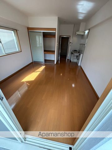 アリュール・アイの内装写真