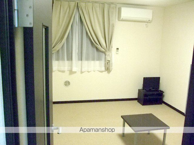 レオネクストタートルクレインIの内装写真