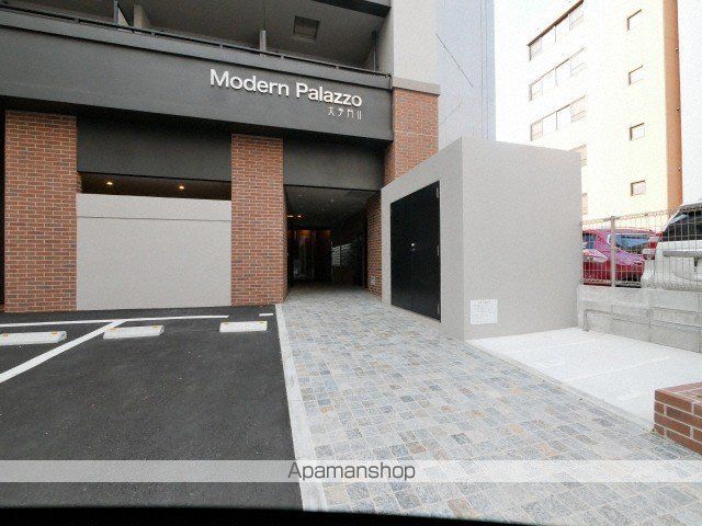 MODERN PALAZZO大手門IIの玄関写真