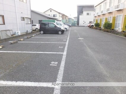 レオパレス桐ヶ丘[1K/23.18m2]の駐車場