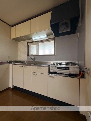 ZEUSの内装写真