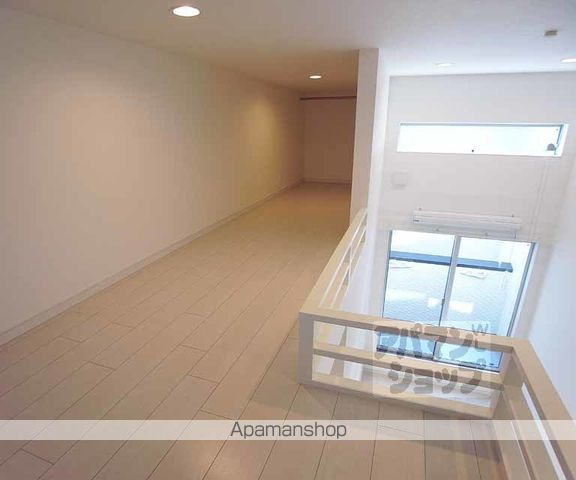 CRESCENTの内装写真