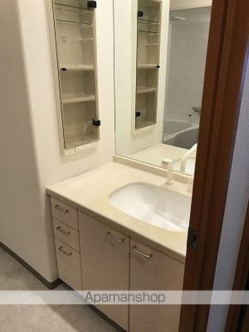 サーパスシティ新屋敷一番館の内装写真
