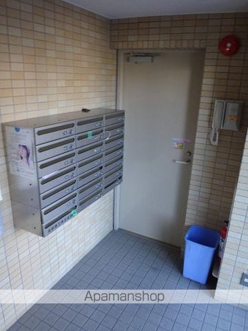 イーストパレス仙台の玄関写真