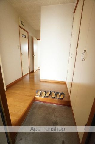 札幌市手稲区 2階建 築32年の内装写真