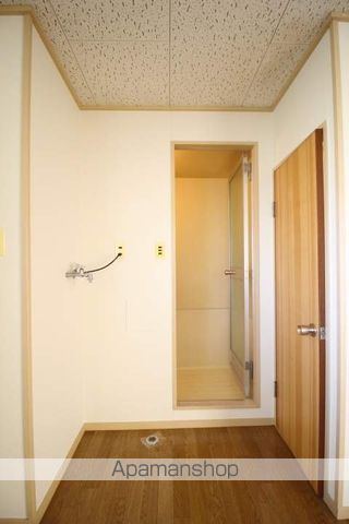コーポ操扇山の内装写真