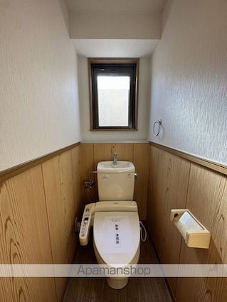 ラフィーネ丸武[2LDK/58.3m2]のトイレ