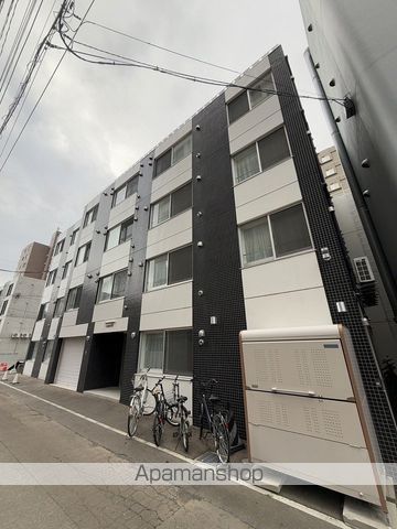 札幌市東西線 円山公園駅 徒歩7分 4階建 築8年の外観写真