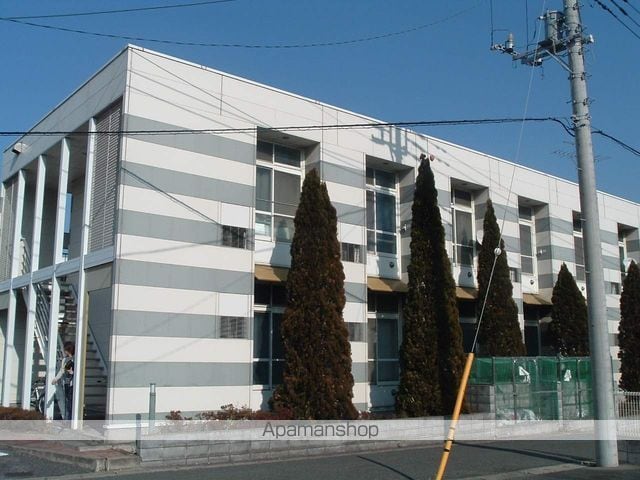 レオパレスクレストAの外観写真