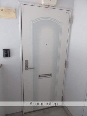 リブインうちぼりの玄関写真