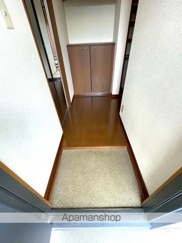 フォレストモールB棟の内装写真