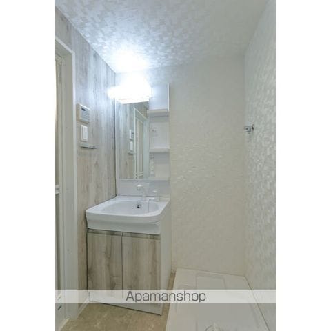SーRESIDENCE浅間町駅前axialの内装写真