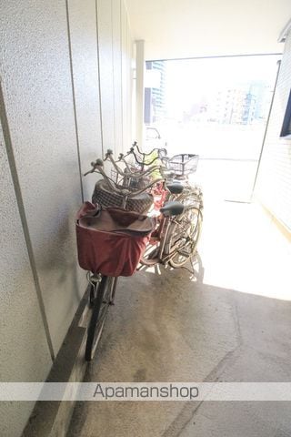 ハイツ田中の玄関写真