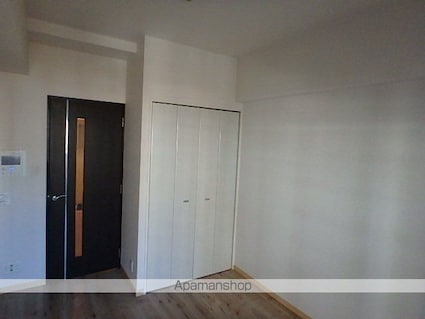 東京都新宿区西新宿８丁目[1K/20.03m2]のリビング・居間2