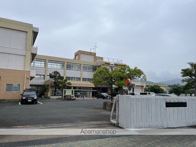 メゾン・クレールB棟の周辺写真