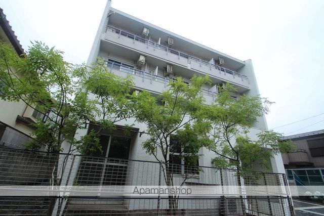 市川プラザの外観写真