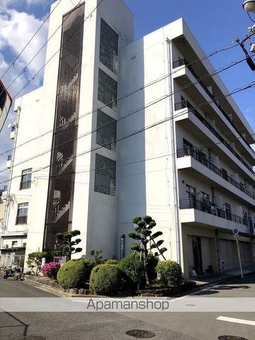 フラワーマンションの外観写真