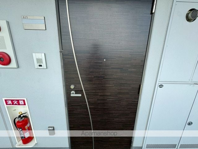 グランカーサ大和の玄関写真