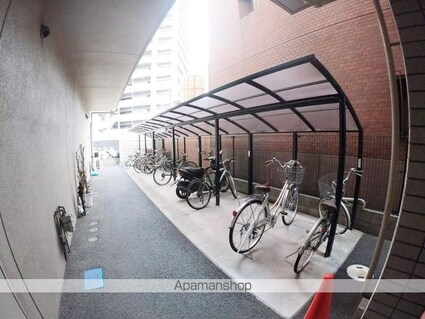 ＡＸｉＳ西桜町[1LDK/36m2]の共用部1