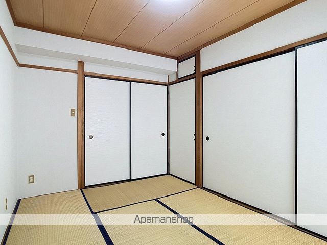 ロイヤルハイム彦三の内装写真