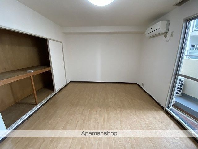 ノアーズアーク緑橋の内装写真