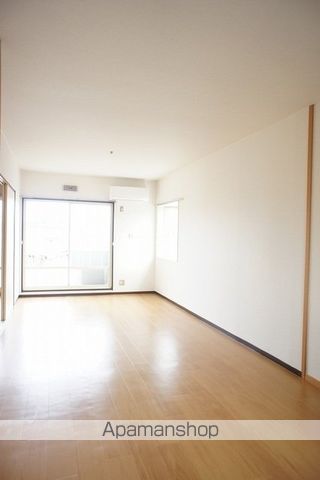 サンシャイン山野辺Bの内装写真