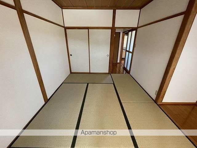レジデンスWing B棟の内装写真