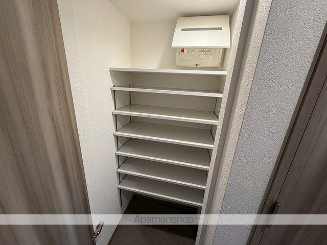 レオンヴァリエ長堀通の内装写真
