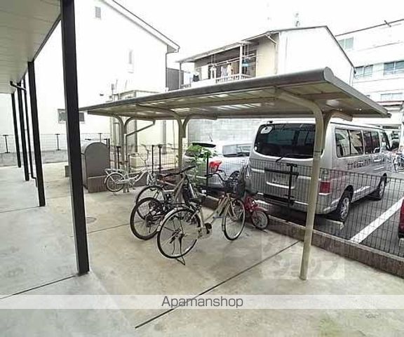 レオパレス二条城北の外観写真
