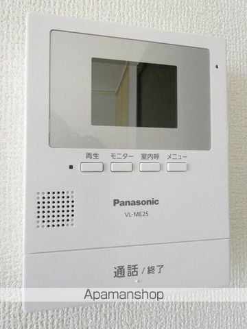 菊川市 2階建 築35年の内装写真