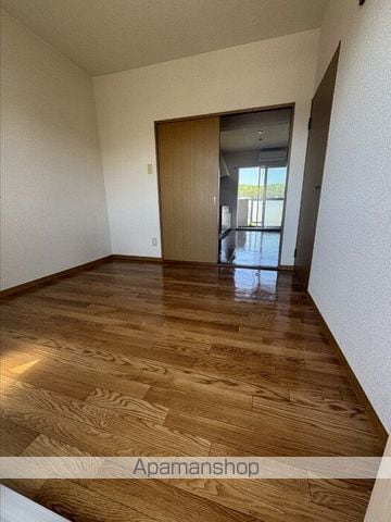 ブランシェ中須の内装写真