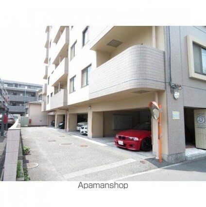 ルミエール葛西[1LDK/44.28m2]の駐車場