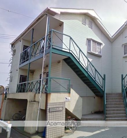 プレステージ湘南台の玄関写真