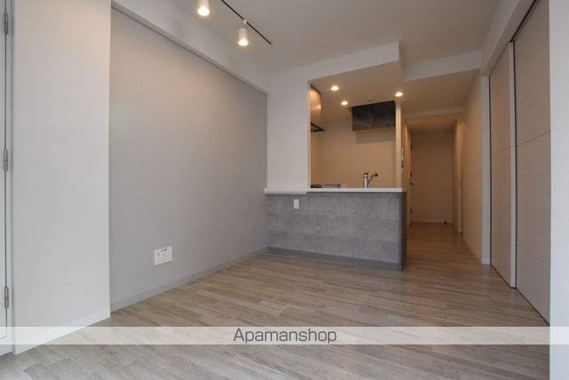 SーRESIDENCE近代美術館前の内装写真