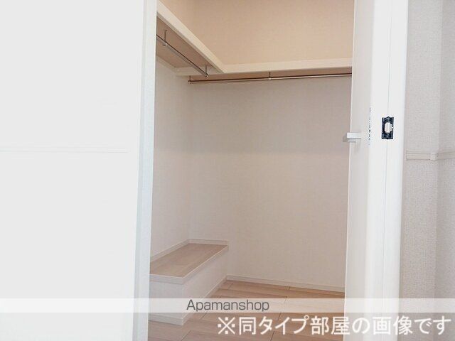 ミニョン フロル Bの内装写真