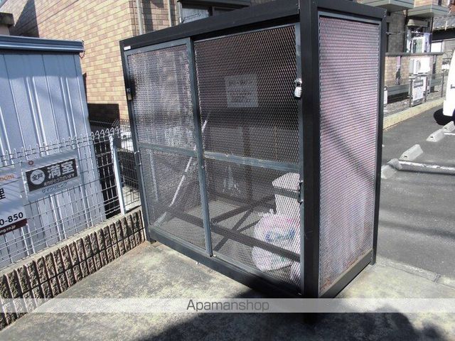 REVEURの内装写真