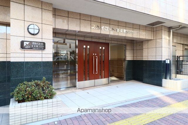 スカイコート後楽園EASTの玄関写真