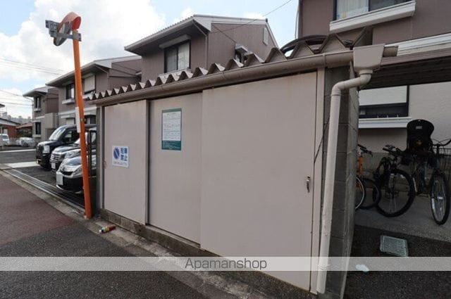 コーポリンクルB棟の外観写真
