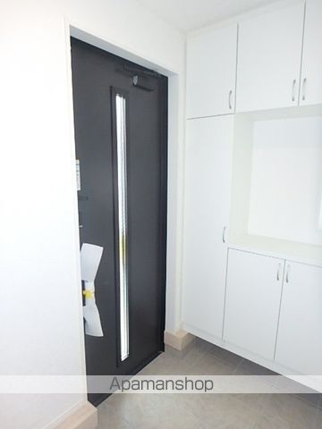 detached 埼玉県吉川市新栄２丁目8-32

地図を見る