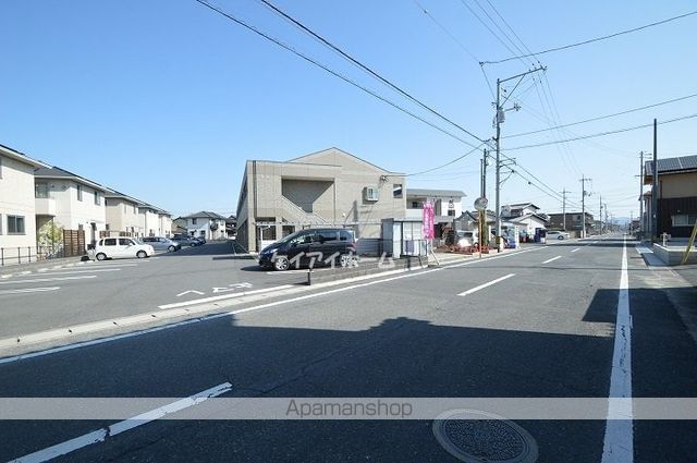 センチュリーカーサの周辺写真