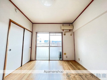 東一万ビル[1K/21.45m2]のリビング・居間