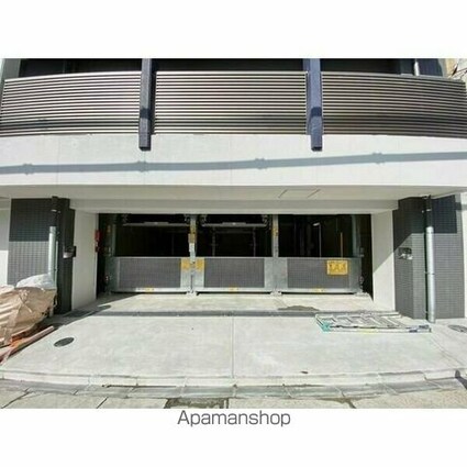 ４０６号室１２月中契約開始までＡＤ２　ＣＰ中ＳーＲＥＳＩＤ[1K/25.52m2]の駐車場