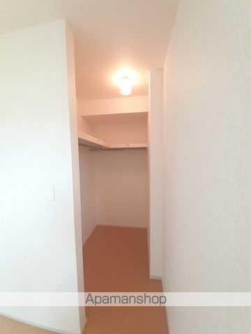 ラパンIIの内装写真
