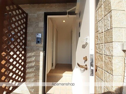 Ｓｈａｌｉｏｎ　Ａ[1LDK/44.17m2]の玄関