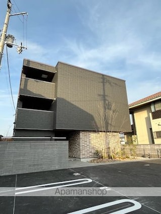 コートノワール[1LDK/46.33m2]の外観2