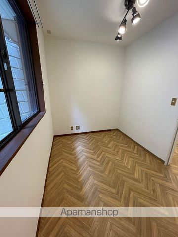大磯高麗ハウスの内装写真