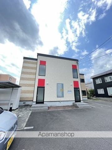 レオパレス西野43の外観写真