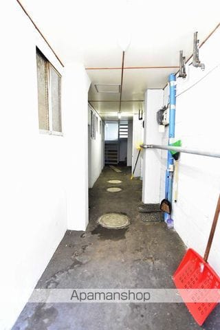 野地アパートの玄関写真
