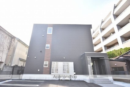 リスブロン北四番丁[1K/24.63m2]の外観1